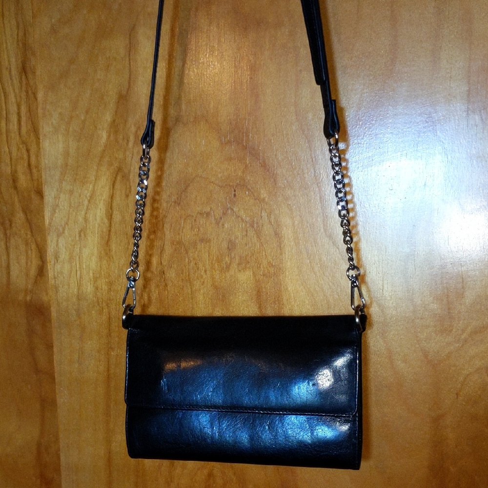 Elegant Black Leather Hobo Crossbody